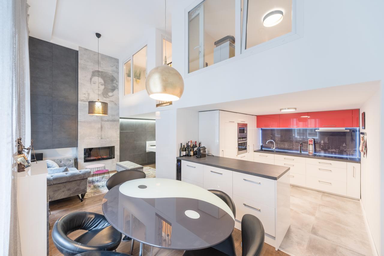 Apartment In Andrassy Avenue Будапеща Екстериор снимка